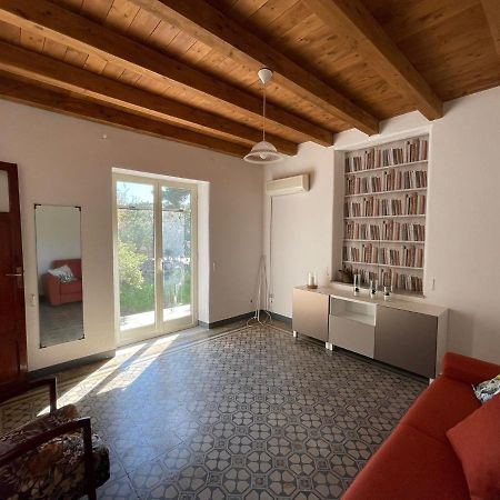 Villa Piera Монделло Экстерьер фото