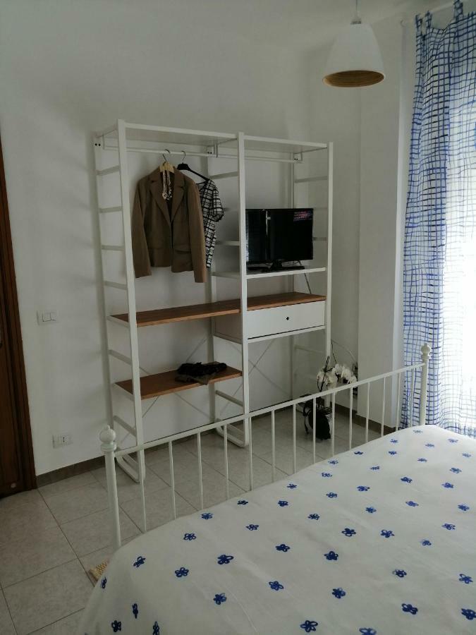 Villa Piera Монделло Экстерьер фото